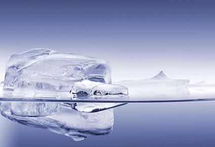 AQUA FROST: النسخة المحدودة من عطر Azzaro AQUA